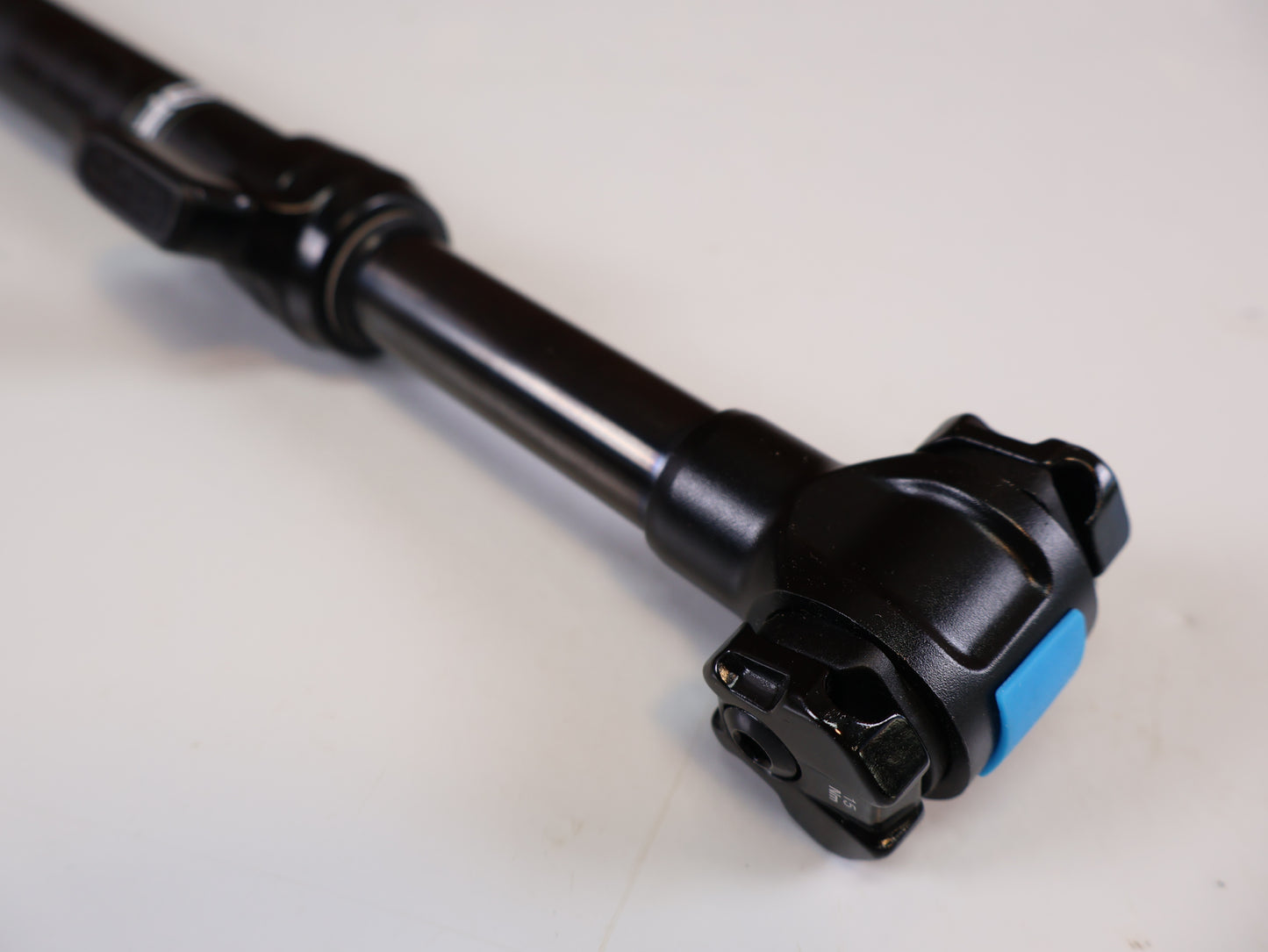 PRO KORYAK DROPPER SEATPOST / 27.2MM / 70MM TRAVEL / EXTERNAL