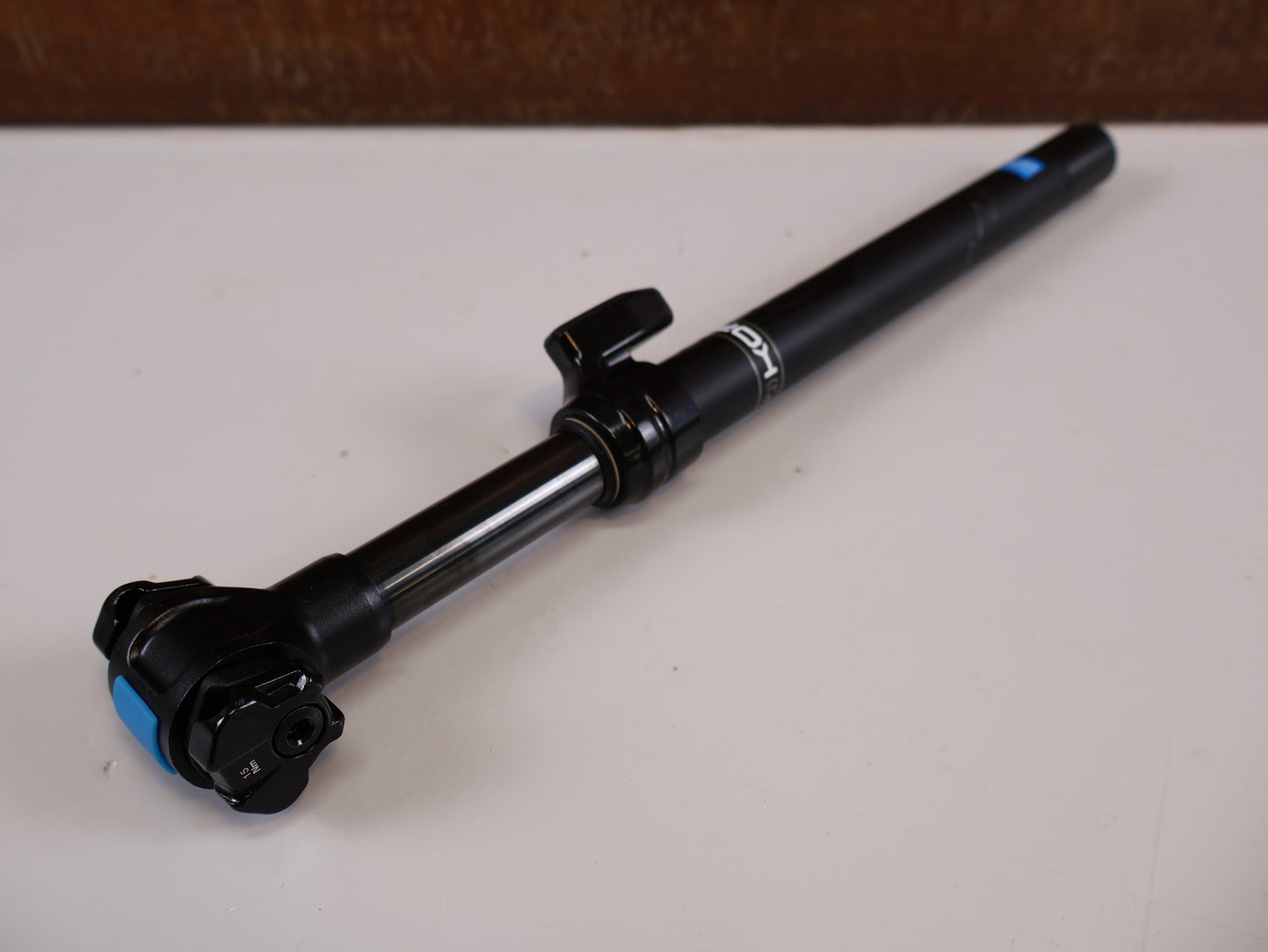 PRO KORYAK DROPPER SEATPOST / 27.2MM / 70MM TRAVEL / EXTERNAL