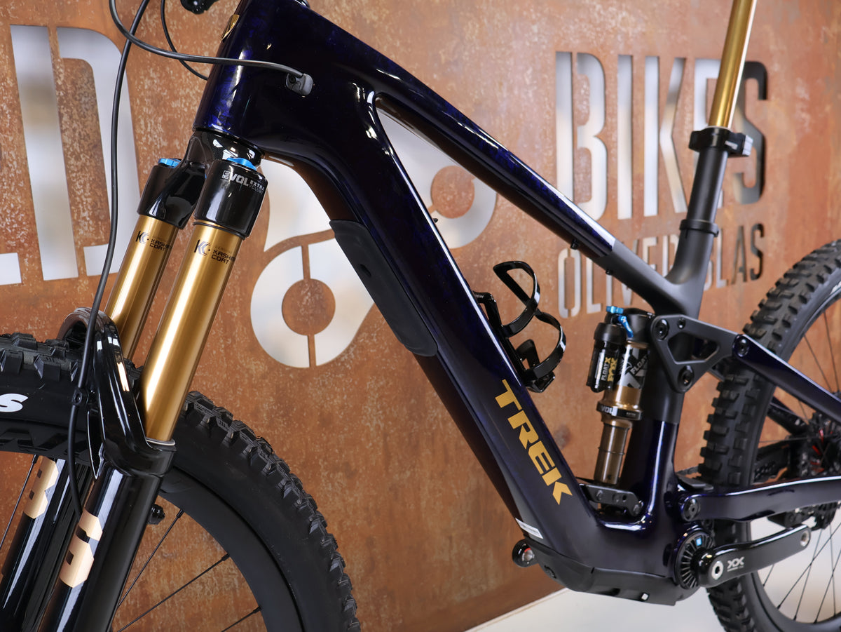 TREK FUEL+ MX 9.9 X0 AXS GEN 2 E-MTB CARBON TQ HPR60 / L