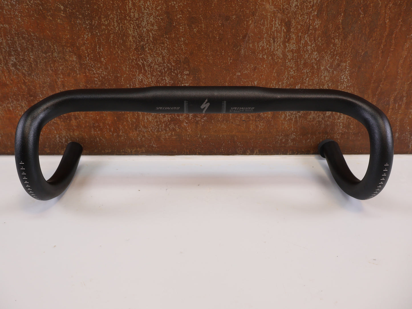 SPECIALIZED EXPERT ALLOY SHALLOW BEND ROAD BIKE HANDLEBAR / 440MM / 31.8MM / BLACK