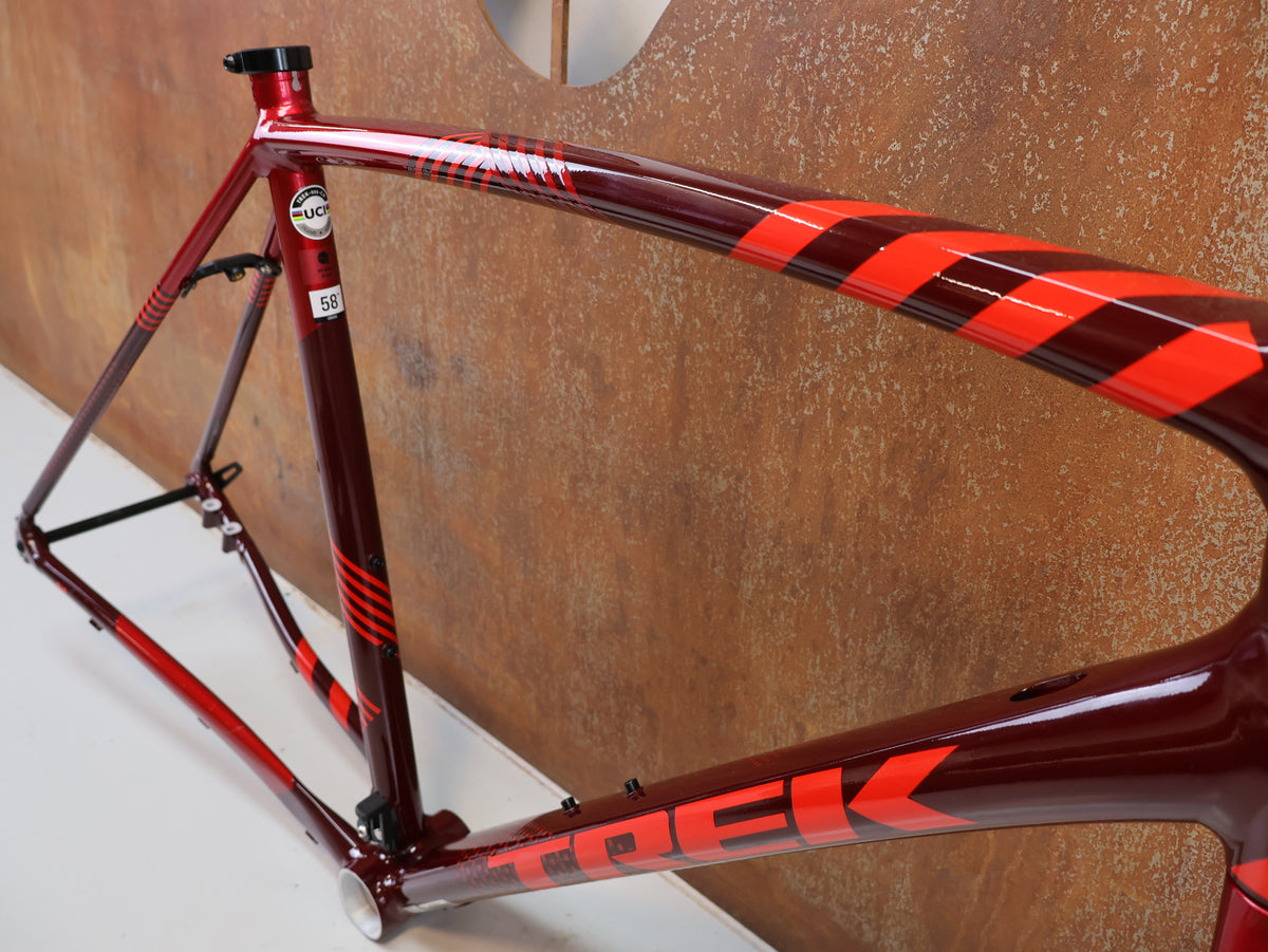 TREK CROCKETT DISC RAHMENSET COBRA BLOOD / 58CM