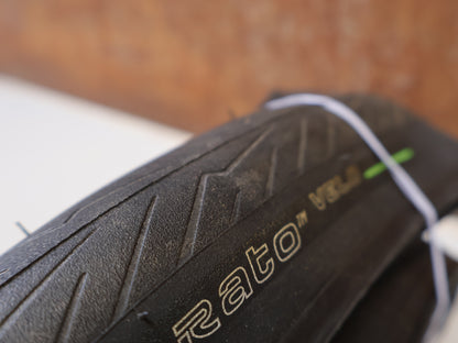 PIRELLI CINTURATO VELO 700X35C REIFEN TUBLESS READY SCHWARZ / 35-622