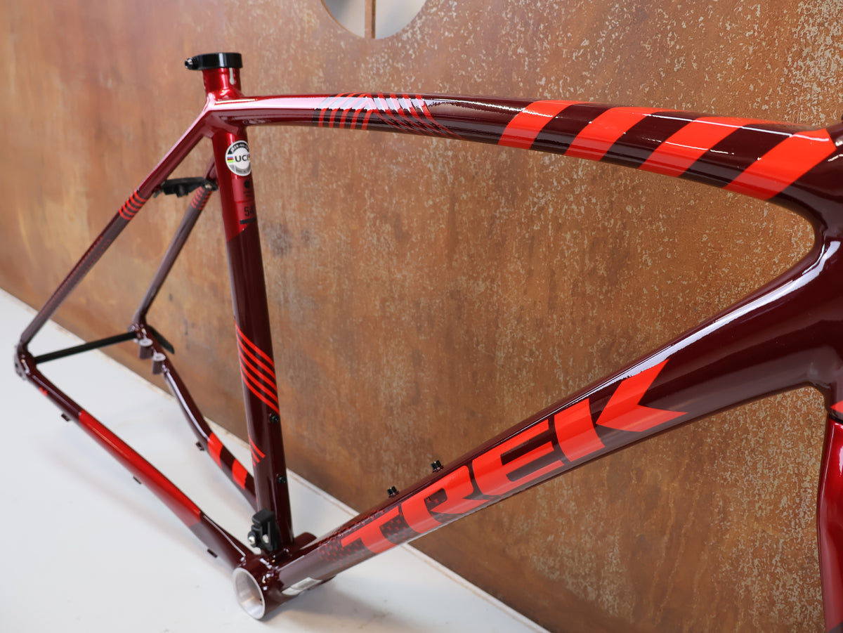 TREK CROCKETT DISC RAHMENSET COBRA BLOOD / 54CM