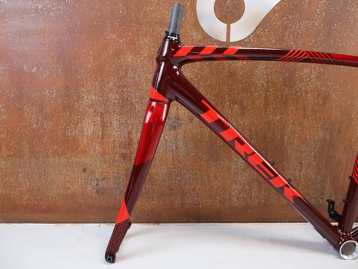 TREK CROCKETT DISC RAHMENSET COBRA BLOOD / 54CM