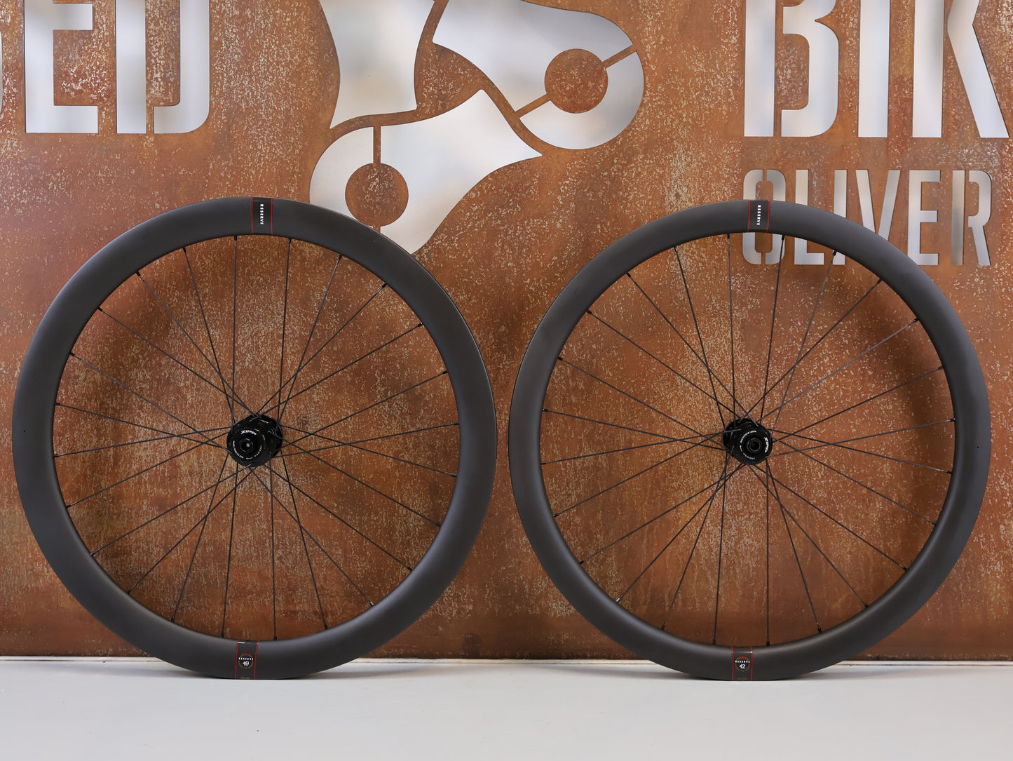 RESERVE 42 | 49 CARBON LAUFRADSATZ RENNRAD AERO ZIPP NABEN CL