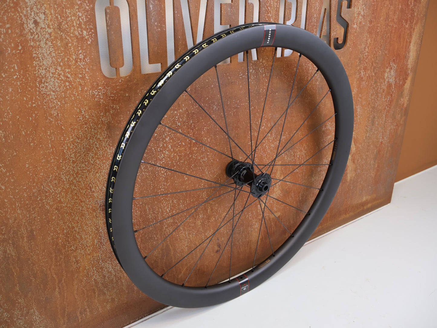 RESERVE 42 | 49 CARBON LAUFRADSATZ RENNRAD AERO ZIPP NABEN CL