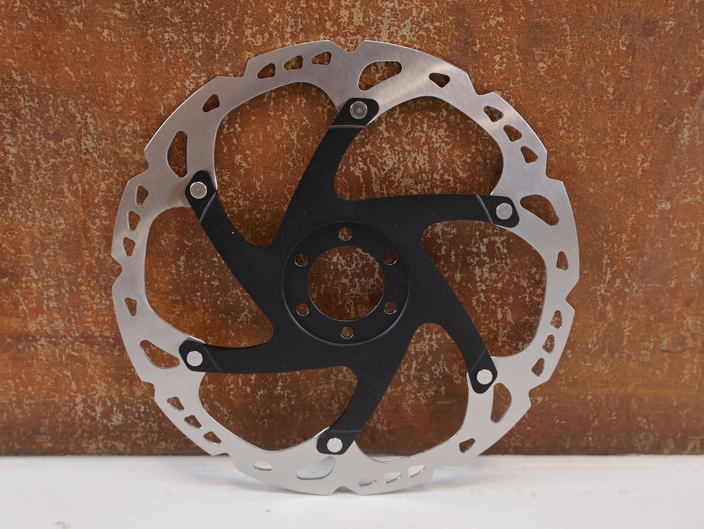 SHIMANO DEORE XT SM-RT86 BRAKE ROTOR / 6-BOLT / 203MM / ICE-TECH / ESMRT86L2