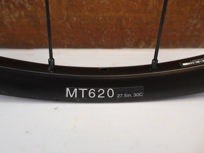 SHIMANO WH-MT620 VORDERRAD / 27,5 ZOLL / 30MM MAULWEITE / CENTER LOCK / BOOST