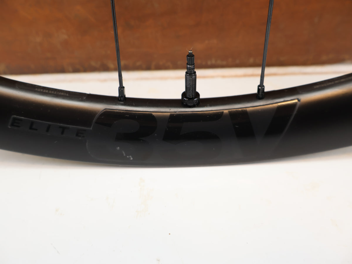 BONTRAGER AEOLUS ELITE 35V TLR GRAVEL CARBON LAUFRADSATZ DISC XDR