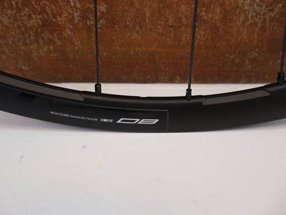 FULCRUM RACING 3 DB VORDERRAD / 28 ZOLL / CENTERLOCK / 12X100MM / 2-WAY FIT