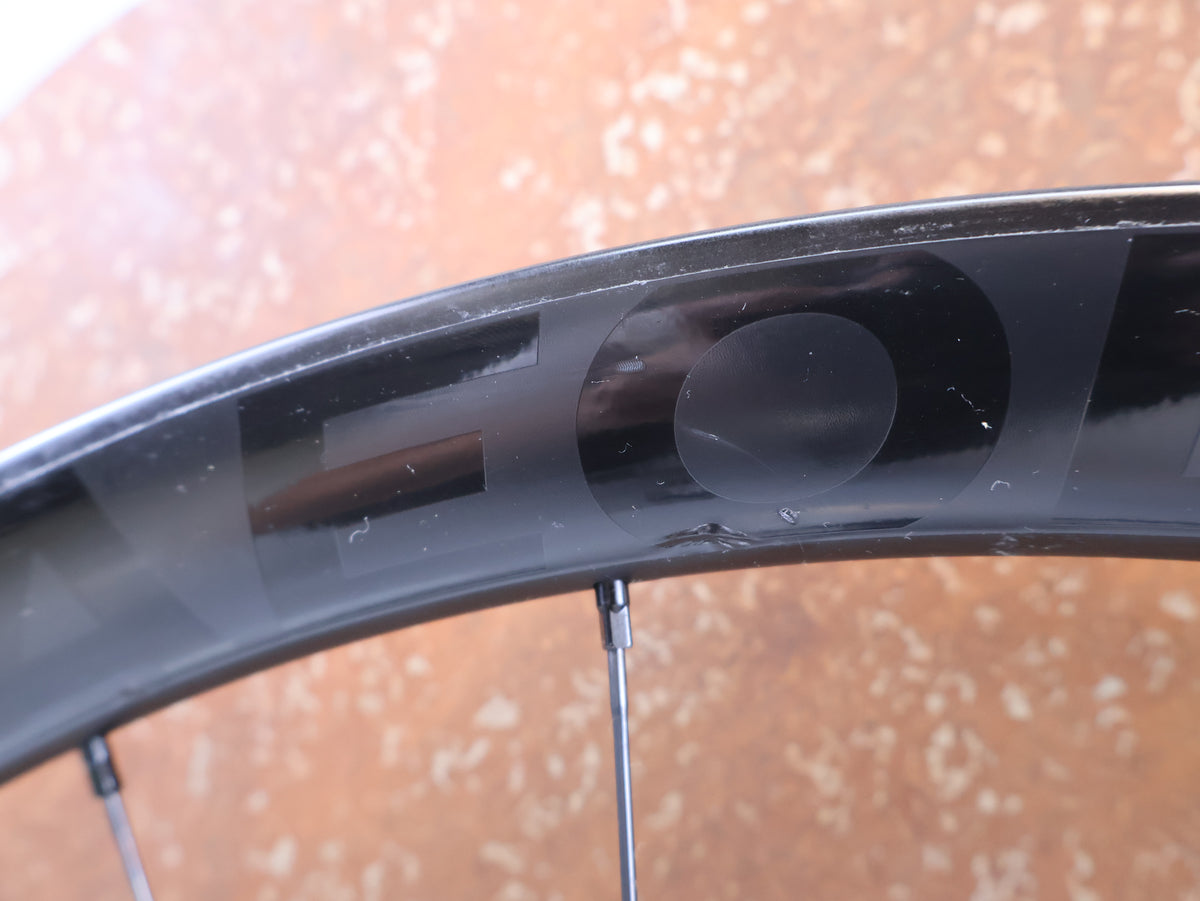 BONTRAGER AEOLUS ELITE 35V TLR GRAVEL CARBON LAUFRADSATZ DISC XDR