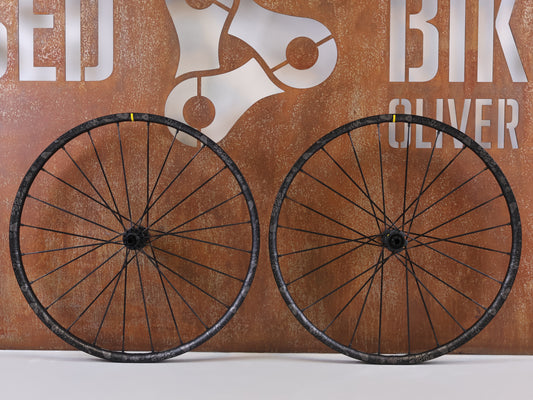 MAVIC DEEMAX PRO SAM HILL LAUFRADSATZ / 29 ZOLL / NON-BOOST / SRAM XD & SHIMANO HG