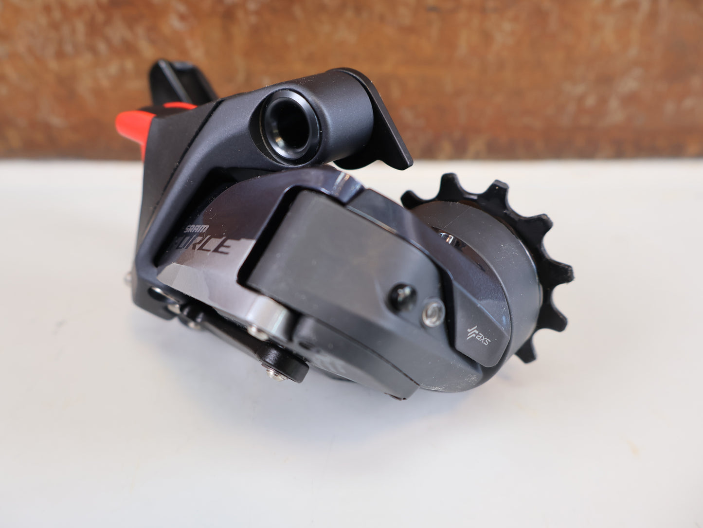 SRAM FORCE ETAP AXS D1 REAR DERAILLEUR / 12-SPEED / SHORT CAGE / MAX. 33T / LUNAR GREY