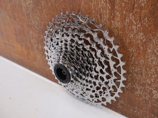 SRAM XPLR PG-1231 KASSETTE / 12-FACH / 11-44 ZÄHNE / SHIMANO ROAD FREILAUF