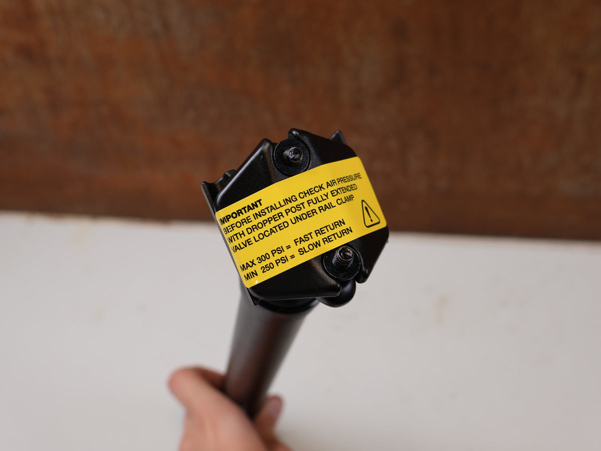 ONEUP V2 DROPPER POST 30.9MM 210MM VARIOSSATTELSTÜTZE 1C0560