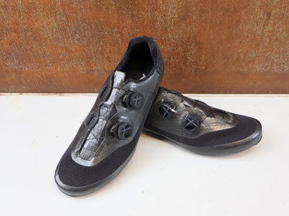 NORTHWAVE REVOLUTION 3 ROAD SHOES / WHITE / SIZE 40 / CARBON SOLE / SLW3