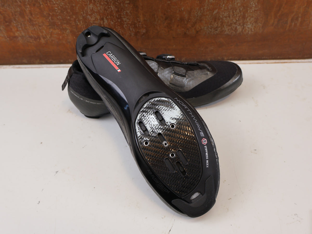 NORTHWAVE REVOLUTION 3 ROAD SHOES / WHITE / SIZE 40 / CARBON SOLE / SLW3