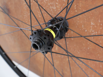 MAVIC AKSIUM DISC LAUFRADSATZ / 6-LOCH / SHIMANO HG / 12MM STECKACHSE / SCHWARZ