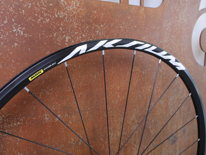 MAVIC AKSIUM DISC LAUFRADSATZ / 6-LOCH / SHIMANO HG / 12MM STECKACHSE / SCHWARZ