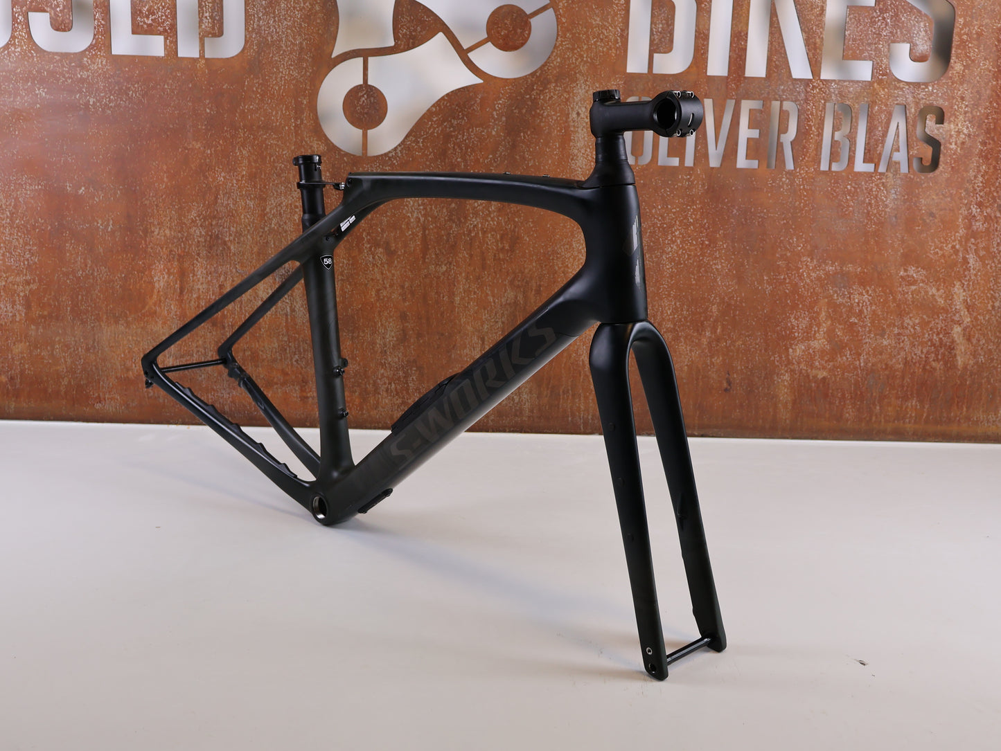 SPECIALIZED S-WORKS DIVERGE STR FRAMESET / FACT 11R CARBON / SIZE 58 / INCL. STEM
