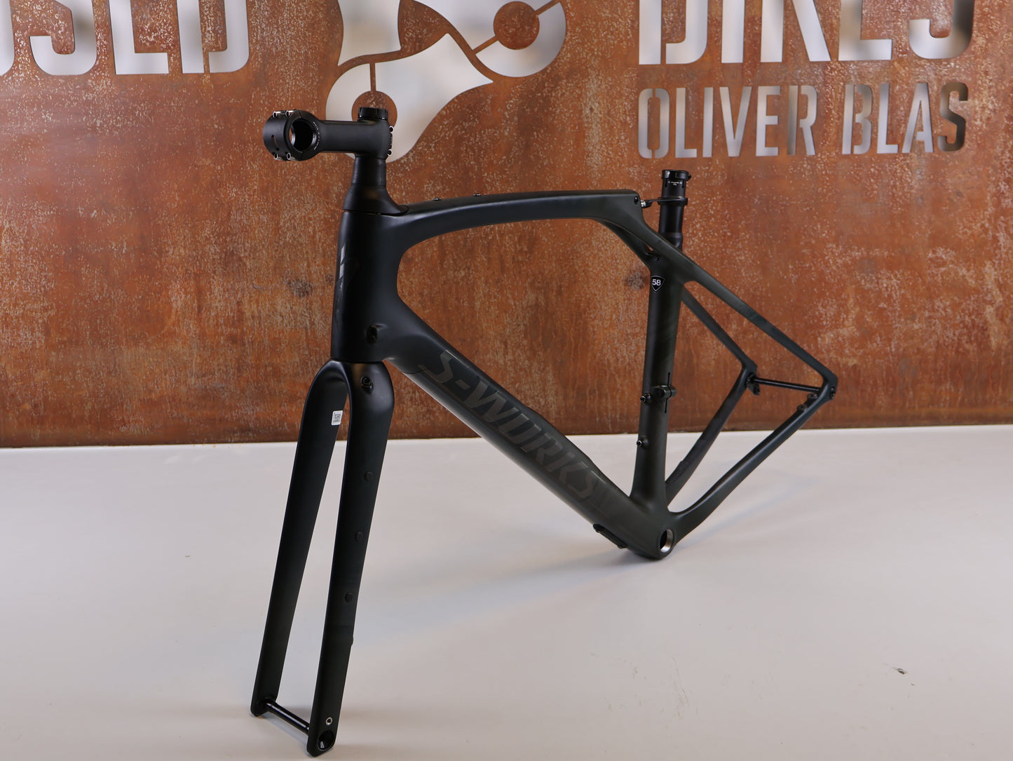 SPECIALIZED S-WORKS DIVERGE STR FRAMESET / FACT 11R CARBON / SIZE 58 / INCL. STEM