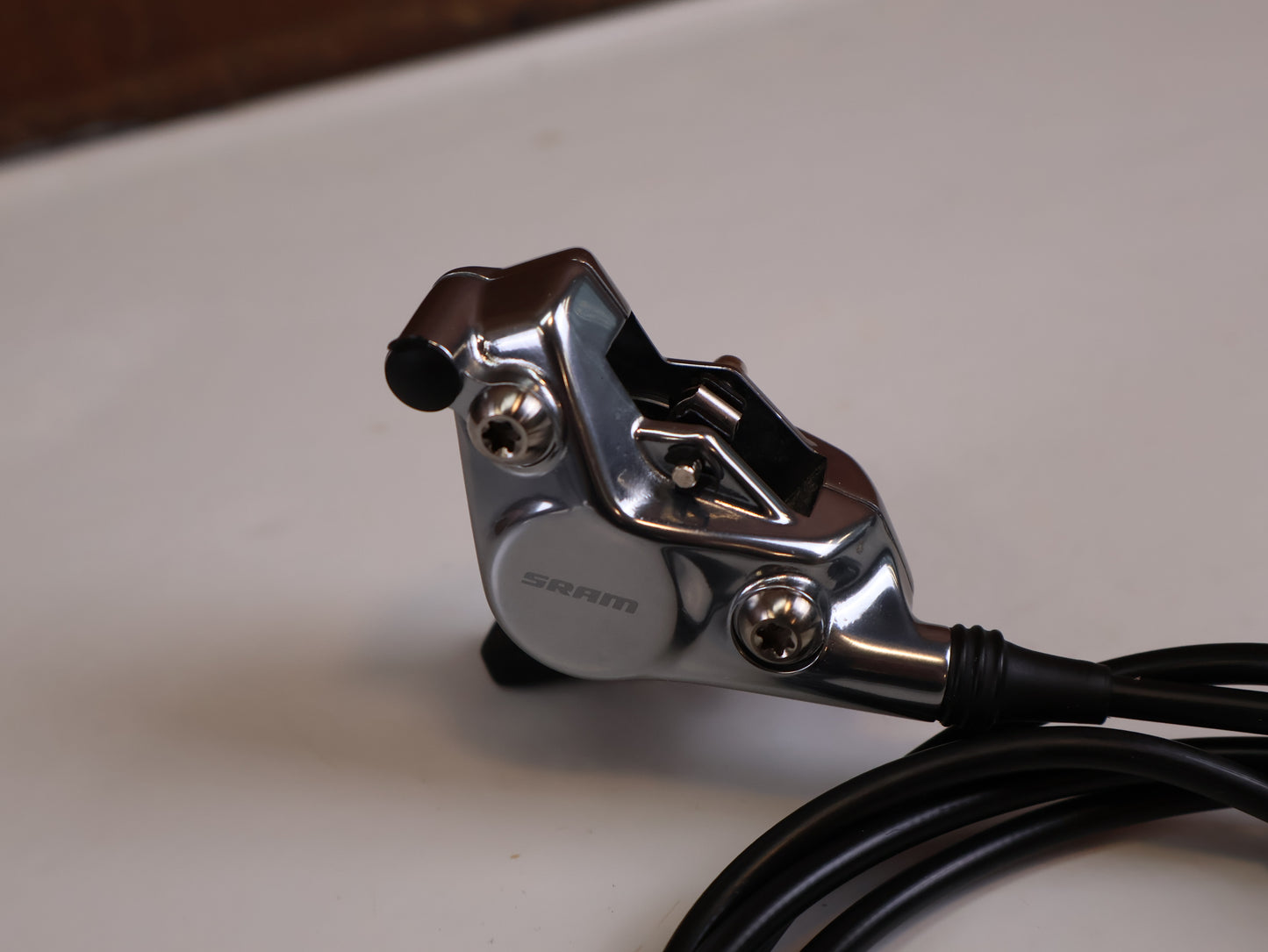SRAM RED ETAP AXS D1 SCHALT-/ BREMSHEBEL 2X12-FACH / DISC / CARBON / INKL. BREMSSÄTTEL