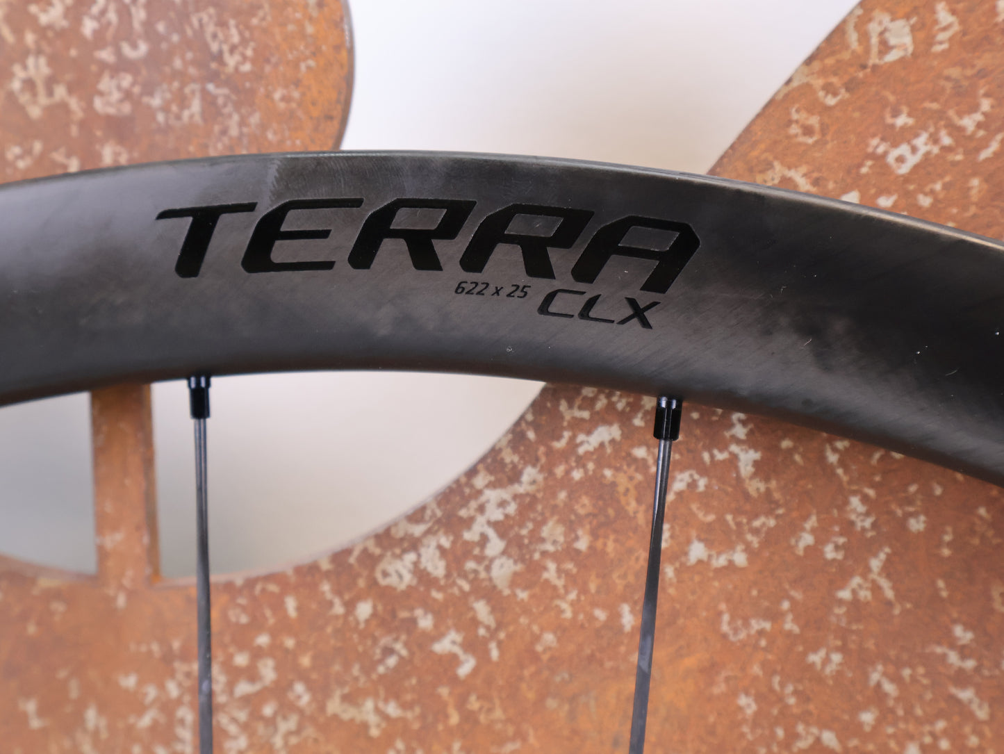 ROVAL TERRA CLX CARBON LAUFRADSATZ / 28" / SRAM XDR / 1264G / GRAVEL & ROAD