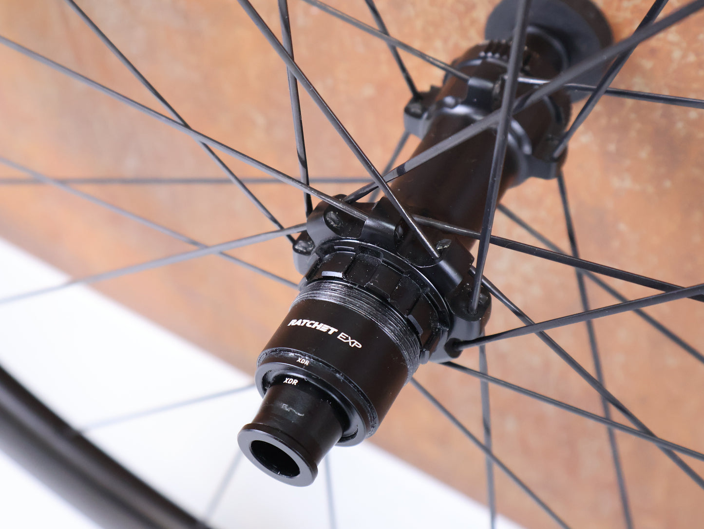 ROVAL TERRA CLX CARBON LAUFRADSATZ / 28" / SRAM XDR / 1264G / GRAVEL & ROAD