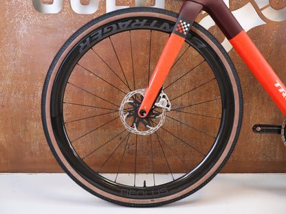 TREK CHECKMATE SLR 9 AXS RADIOACTIVE RED GRAVEL / M/L