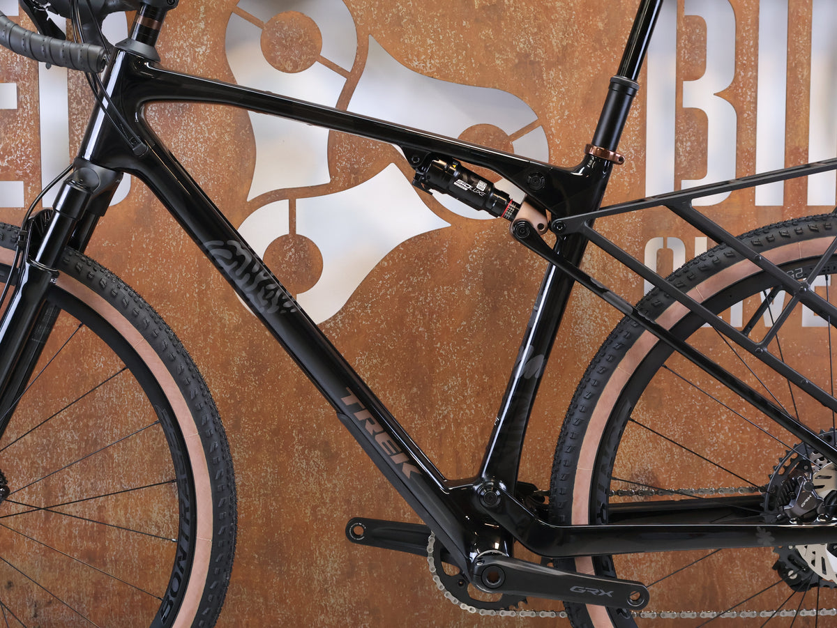 TREK CHECK-OUT SL 5 AXS DARK STAR FULLY GRAVEL / M/L / 2027
