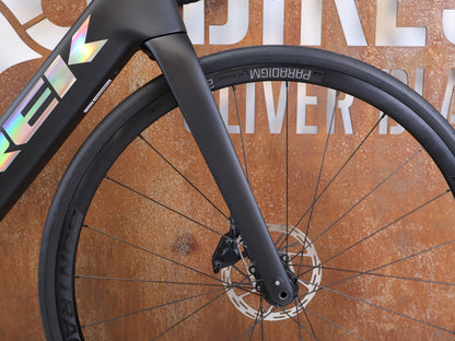 TREK DOMANE+ SL 6 AXS GEN 5 MATTE DEEP SMOKE / M/L / E-GRAVEL /-ROAD