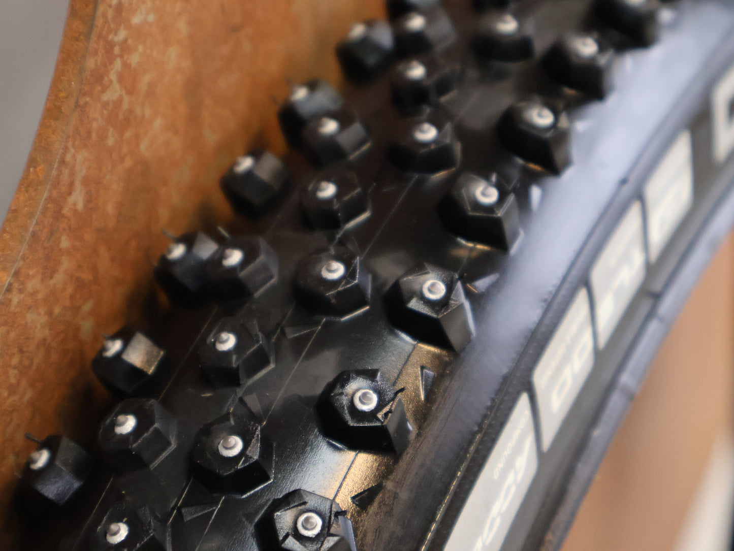 SCHWALBE ICE SPIKER PRO 29" SET / 2 PIECES / 402 SPIKES / RACEGUARD DD