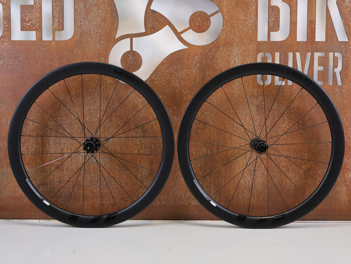 MOST ULTRAFAST 45 DB TRL CARBON LAUFRADSATZ SHIMANO HG 1575G