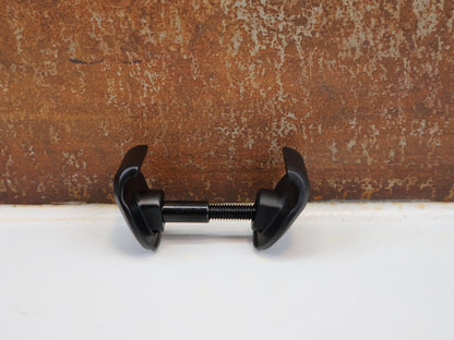 TREK 2-BOLT SEATPOST CLAMPS 7X9 MM / FOR CARBON RAILS / MADONE DOMANE / W5256105