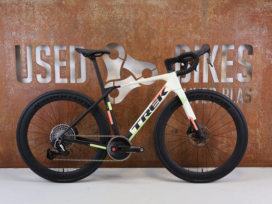 TREK DOMANE SL 7 GEN 5 ERA WHITE / S / 7.99KG
