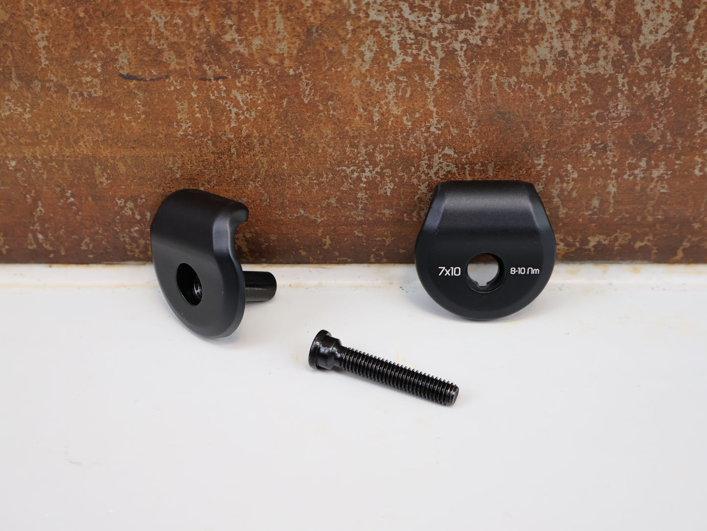 TREK 2-BOLT SEATPOST CLAMPS 7X10 MM / FOR CARBON RAILS / MADONE DOMANE / W524901