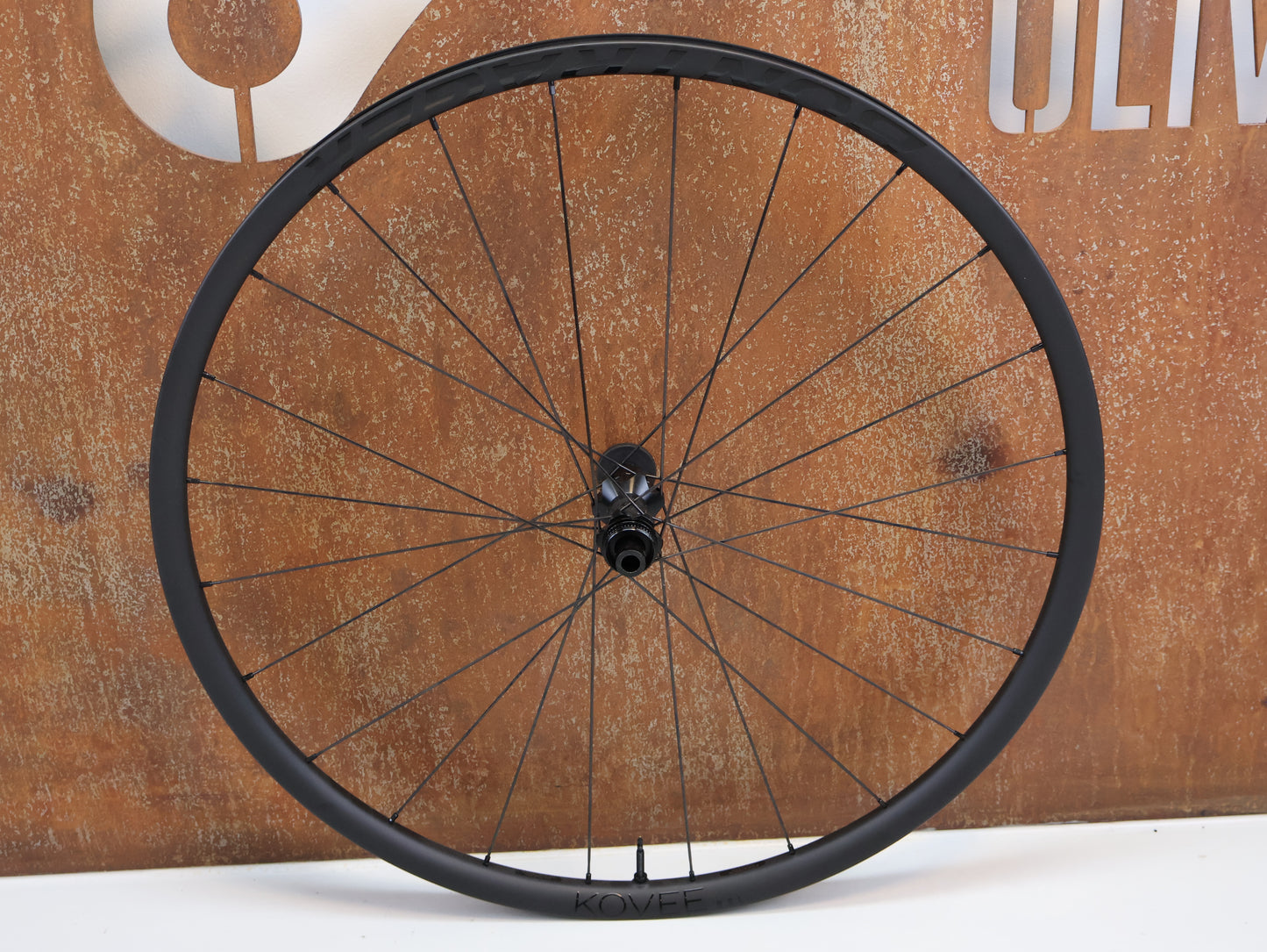 BONTRAGER KOVEE RSL 30 TLR BOOST / 29" CARBON WHEELSET / DT SWISS 240S / SRAM XD