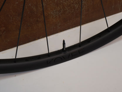 BONTRAGER KOVEE RSL 30 TLR BOOST / 29" CARBON WHEELSET / DT SWISS 240S / SRAM XD