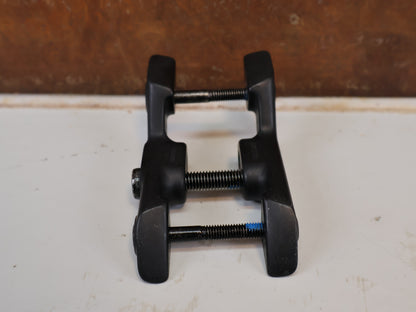 TREK SLASH 2024 MULLET LOWER SHOCK MOUNT BRACKETS / HAN 5317349
