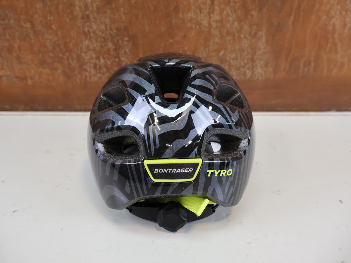 BONTRAGER TYRO KIDS HELM FIDLOCK 48-52CM SCHWARZ GELB 5255550