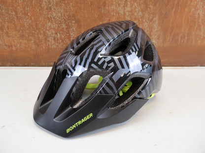 BONTRAGER TYRO KIDS HELM FIDLOCK 48-52CM SCHWARZ GELB 5255550