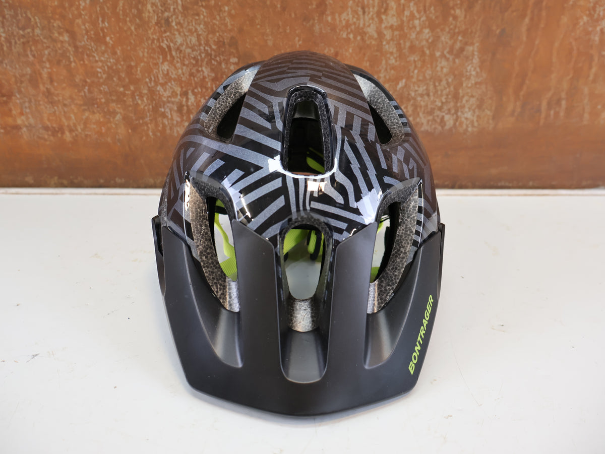 BONTRAGER TYRO KIDS HELM FIDLOCK 48-52CM SCHWARZ GELB 5255550