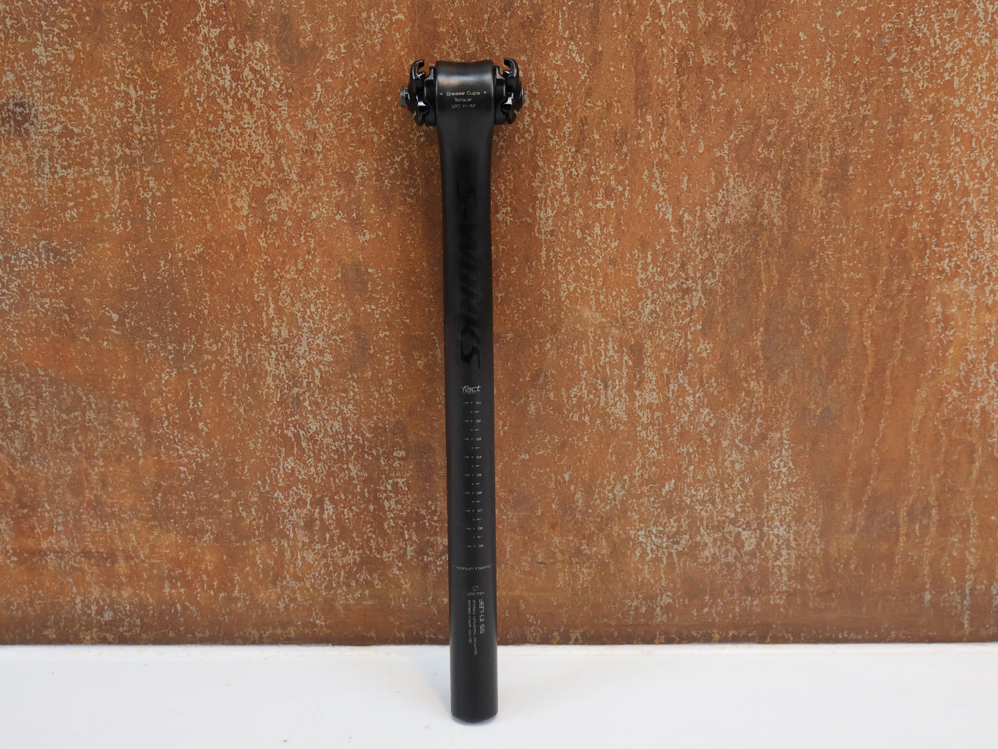 S-WORKS CARBON SEATPOST / 27.2 MM / 20MM OFFSET / CARBON RAILS CLAMPS / 178G