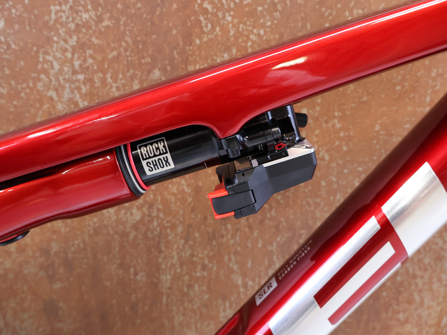 TREK SUPERCALIBER SLR GEN 2 FRAMESET / SIZE S / FLIGHT ATTENDANT / RED SMOKE