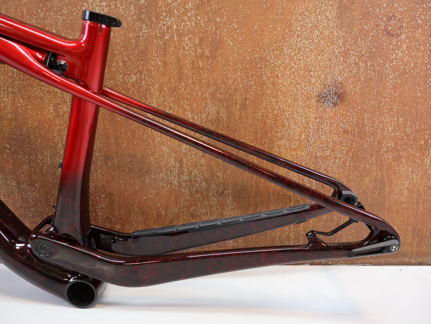 TREK SUPERCALIBER SLR GEN 2 FRAMESET / SIZE S / FLIGHT ATTENDANT / RED SMOKE