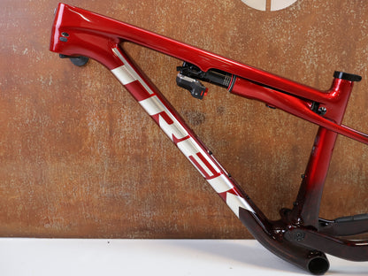 TREK SUPERCALIBER SLR GEN 2 FRAMESET / SIZE S / FLIGHT ATTENDANT / RED SMOKE