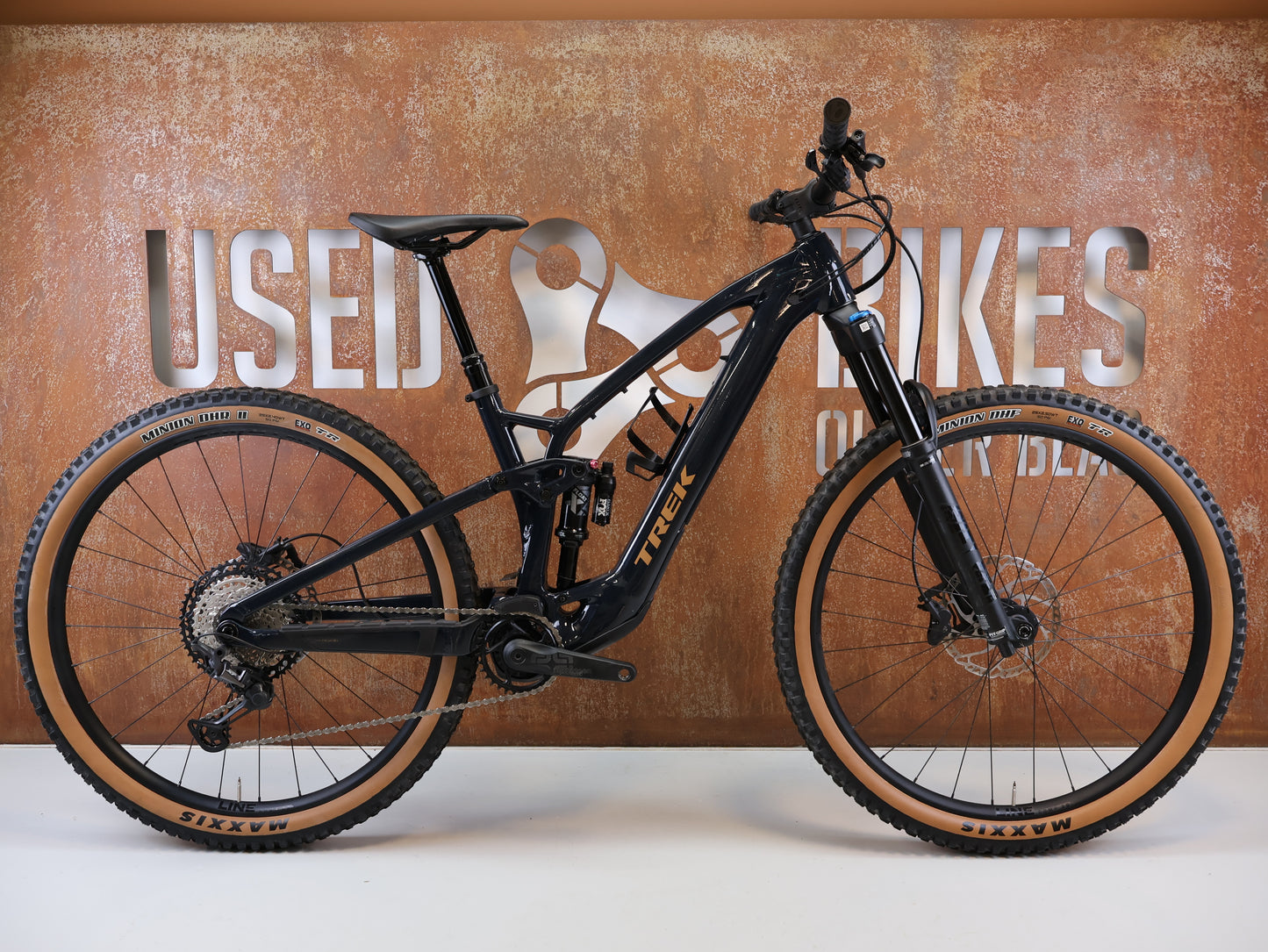 TREK FUEL EXe E-MTB 29 ZOLL / GRÖßE M / TQ HPR50 / NAUTICAL NAVY