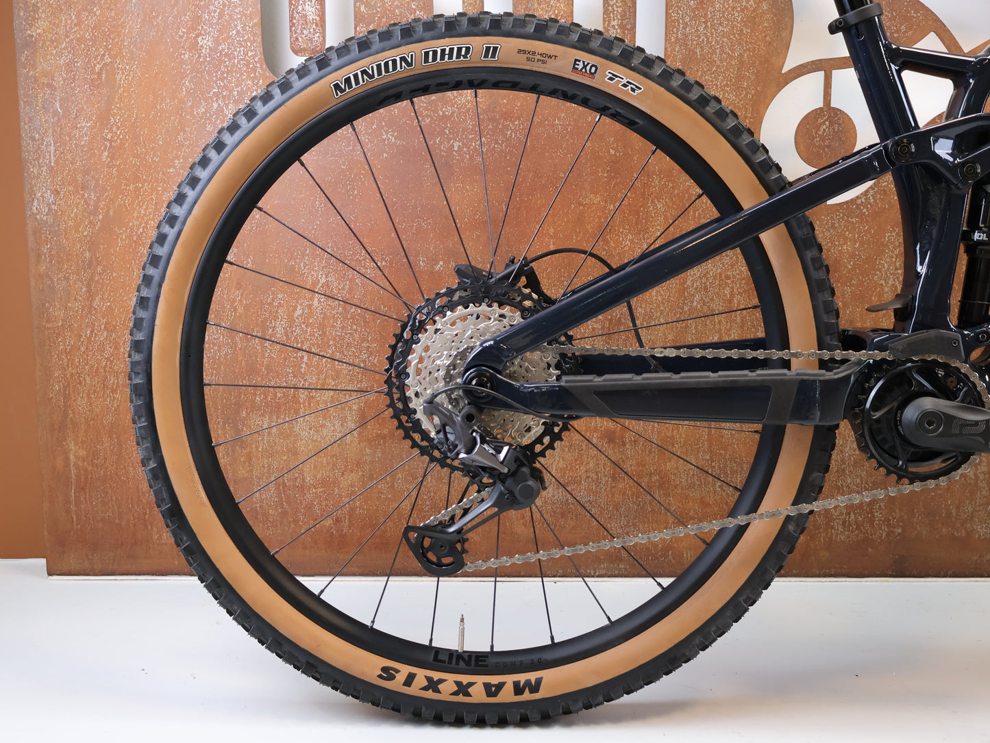 TREK FUEL EXe E-MTB 29 ZOLL / GRÖßE M / TQ HPR50 / NAUTICAL NAVY