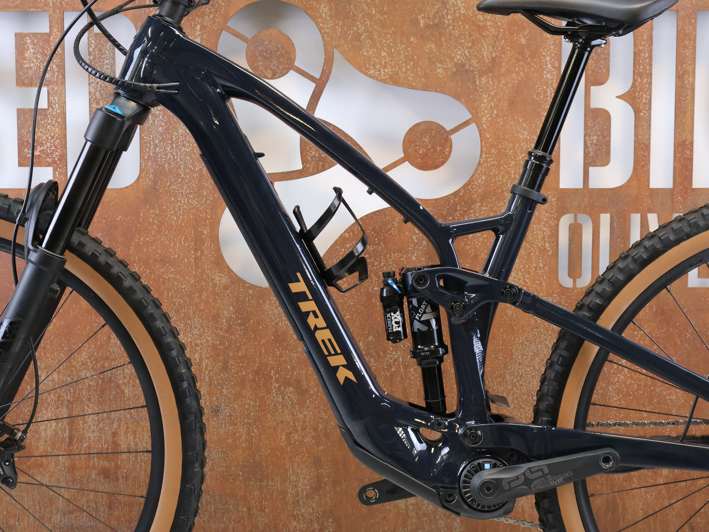 TREK FUEL EXe E-MTB 29 ZOLL / GRÖßE M / TQ HPR50 / NAUTICAL NAVY