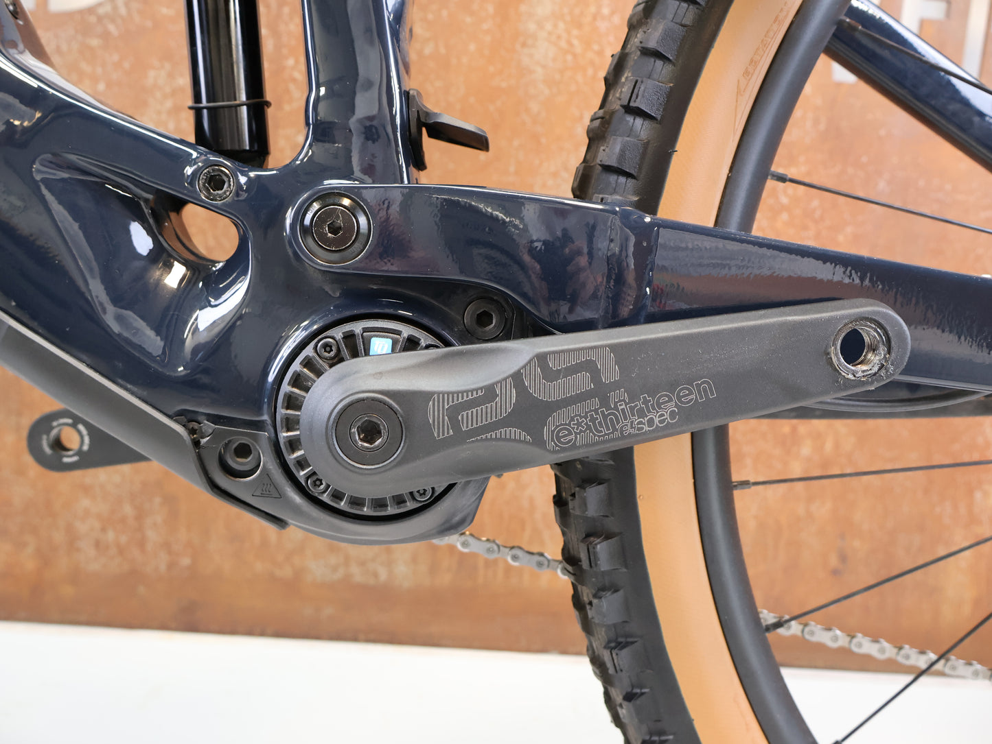 TREK FUEL EXe E-MTB 29 ZOLL / GRÖßE M / TQ HPR50 / NAUTICAL NAVY